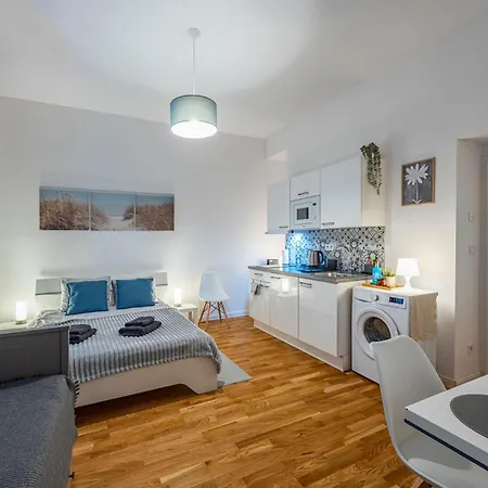 Petrska Cozy In The Center Of For Up To 4 Guests Apartment Prague
