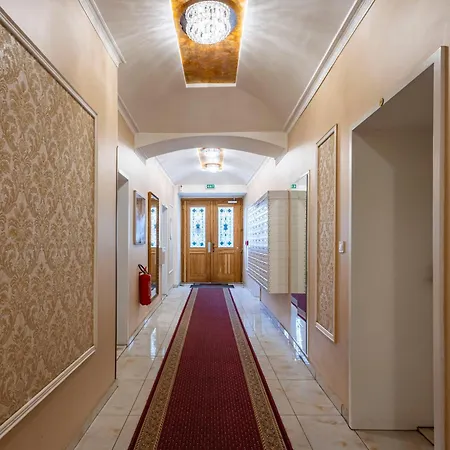 Petrska Cozy In The Center Of For Up To 4 Guests شقة